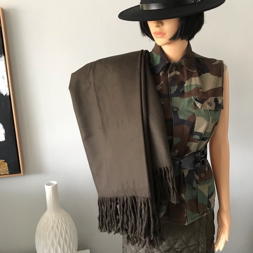 🍁BROWN WOOL SHAWL 🍁